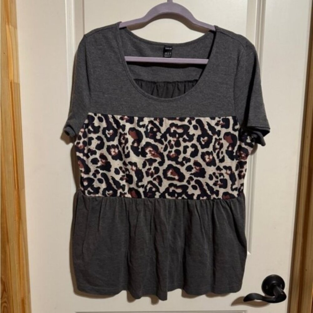 SHEIN Gray and Leopard Print Women's Top Size XL